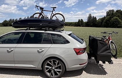 Thule Motion 3 Dachbox mit Träger für offene Reling